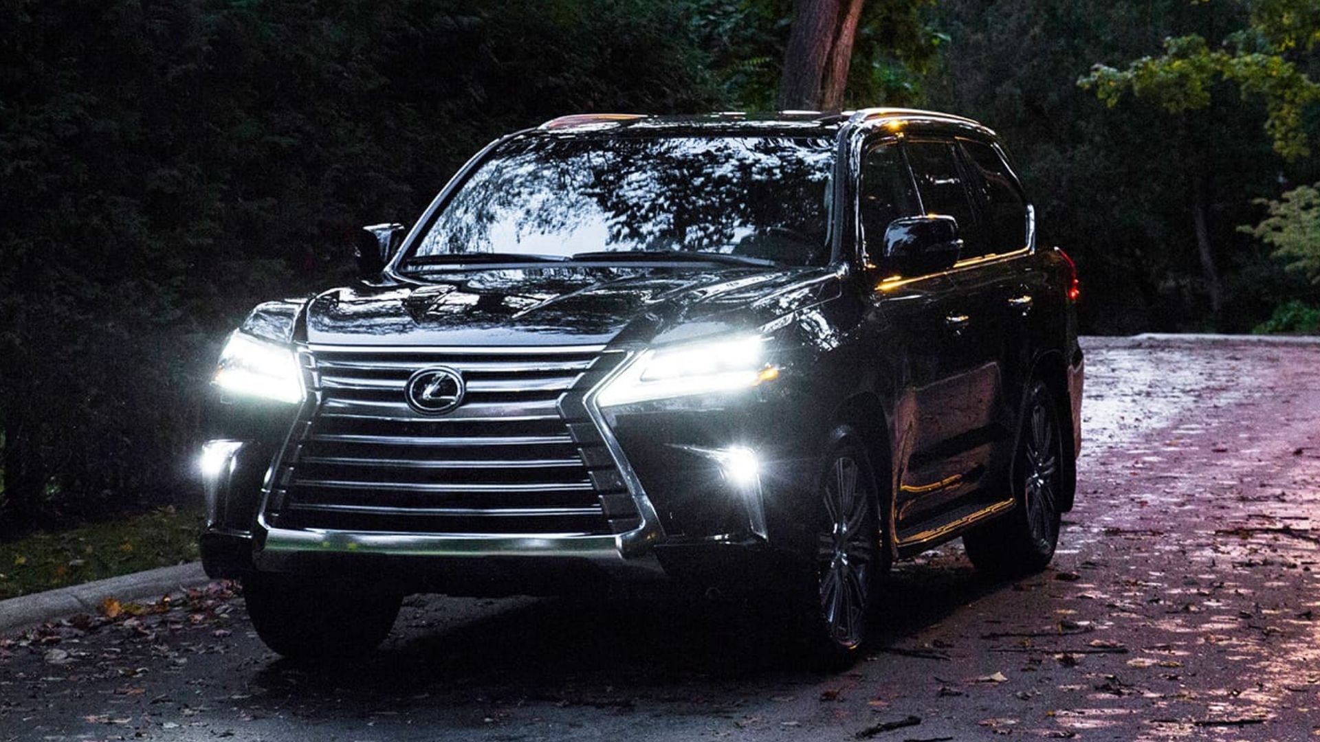 Lexus LX 2025 Review: Luxury Meets Off-Road Power